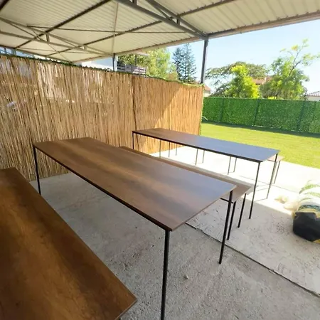 Kuca Sa Bazenom Oazis