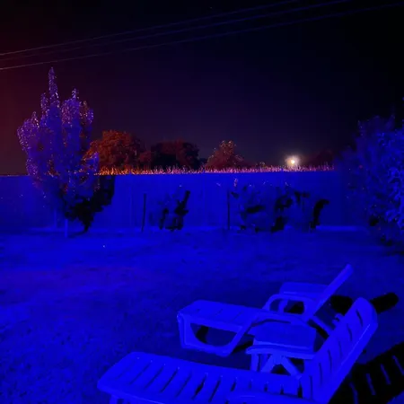 Дом отдыха Kuca Sa Bazenom Oazis Pecinci